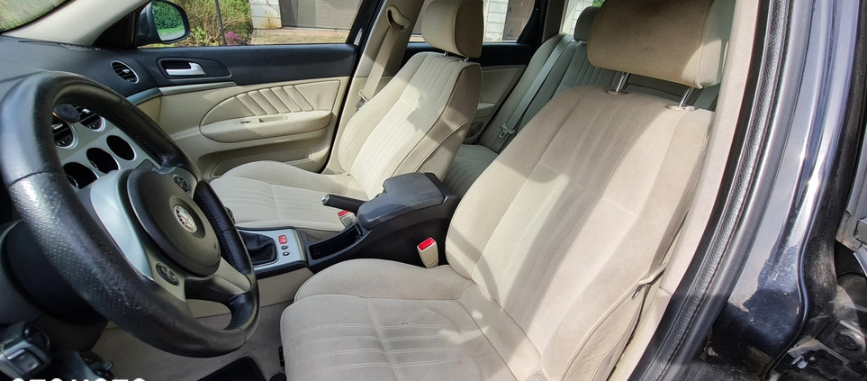Alfa Romeo 159 cena 17000 przebieg: 242117, rok produkcji 2009 z Poznań małe 211